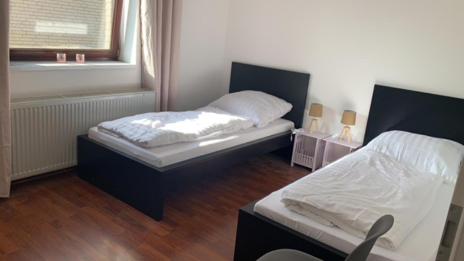 Zimmer In Wohnung, Monteure, Zentral, Enger エクステリア 写真