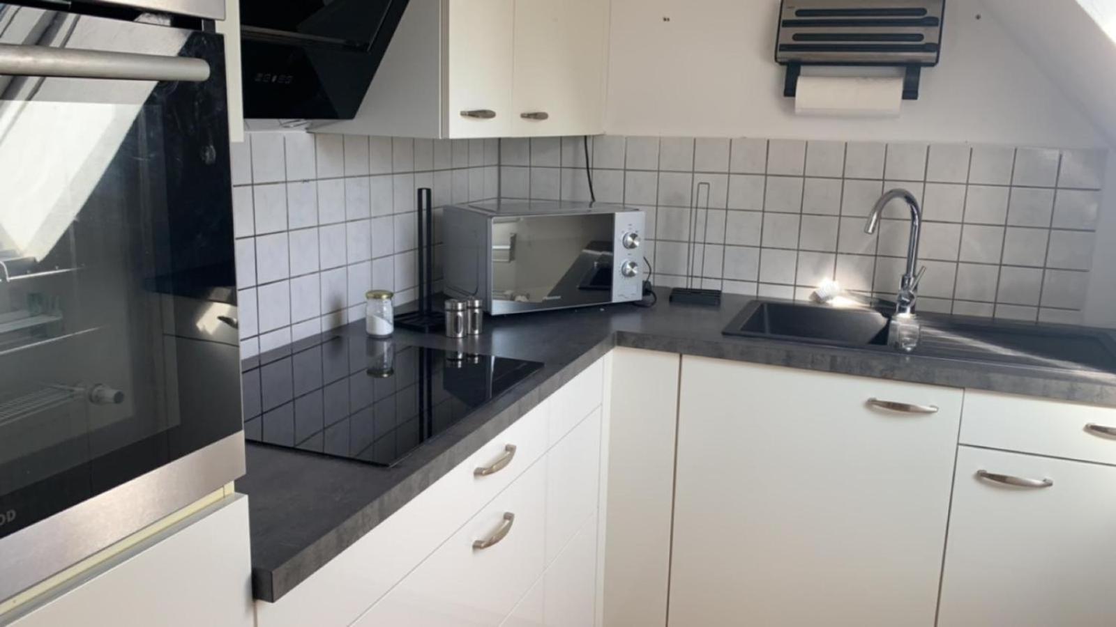 Zimmer In Wohnung, Monteure, Zentral, Enger エクステリア 写真